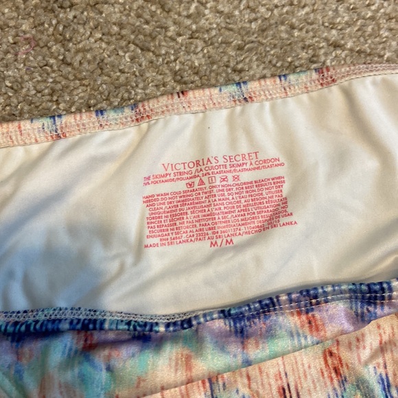 Victoria secret bikini bottom - Picture 2 of 4